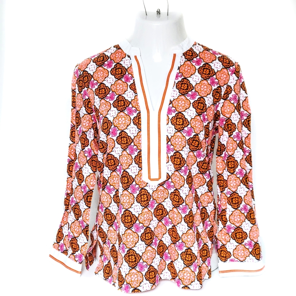 Becky & Max V-neck Colorful Floral Top